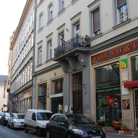 Happy Hostel Budapeşte Dış mekan fotoğraf