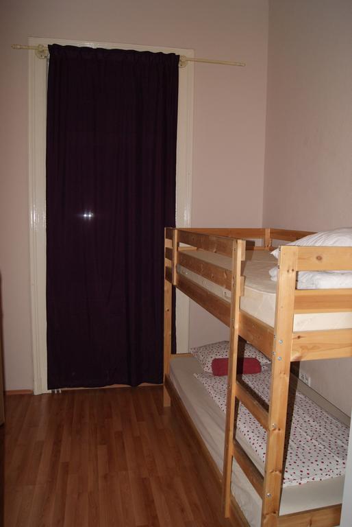 Happy Hostel Budapeşte Dış mekan fotoğraf