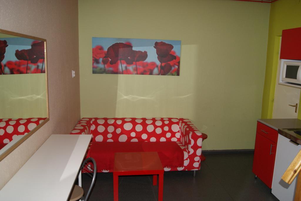 Happy Hostel Budapeşte Oda fotoğraf