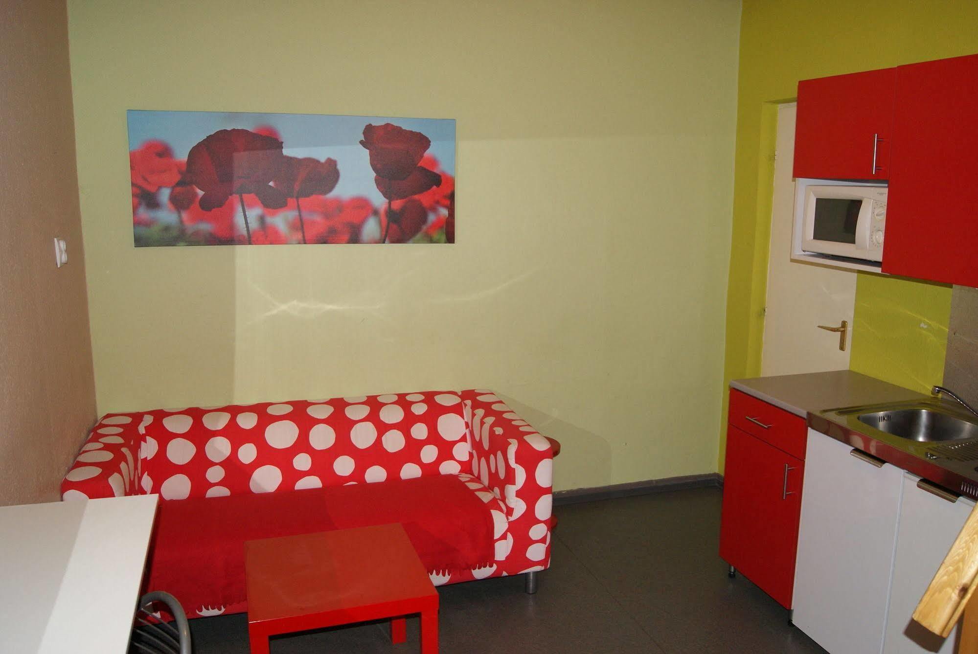 Happy Hostel Budapeşte Dış mekan fotoğraf