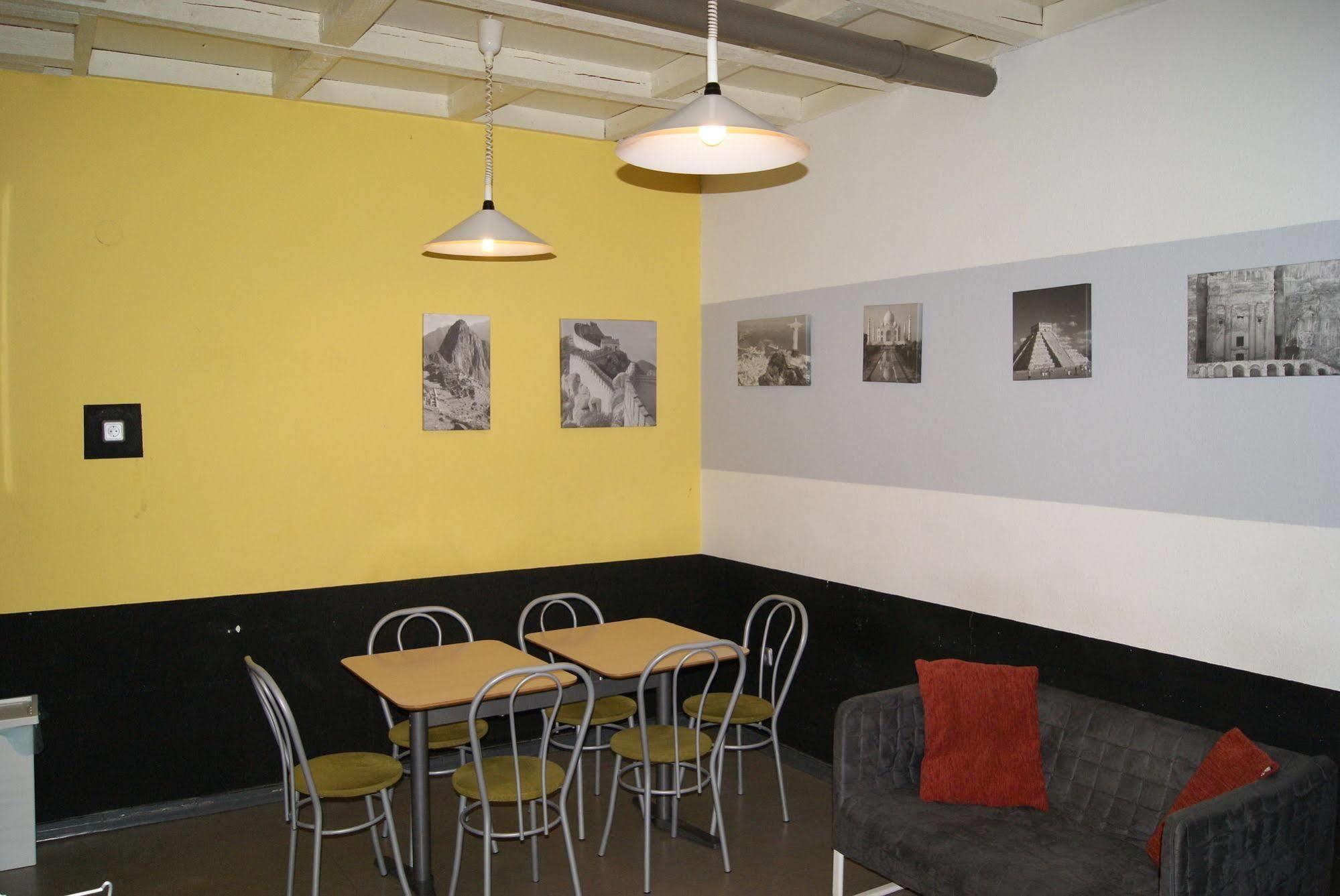 Happy Hostel Budapeşte Dış mekan fotoğraf